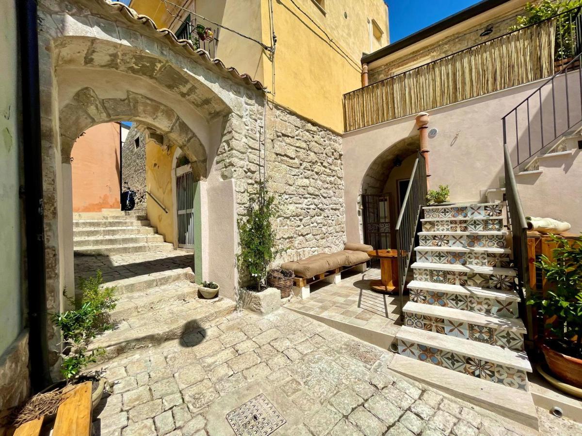 Cuturissi Hospitality & Wellnees Panzió Ragusa Kültér fotó